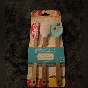 Pioneer woman mini spatula set